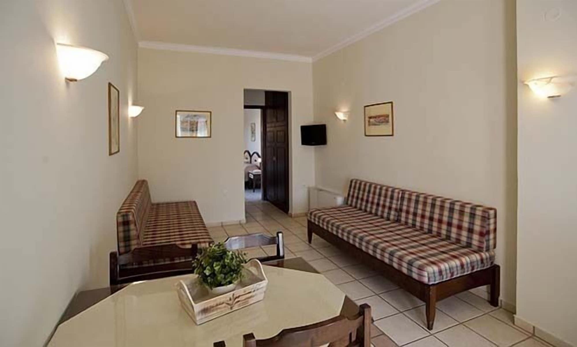 Hotel Caretta Beach Gerani  Dış mekan fotoğraf
