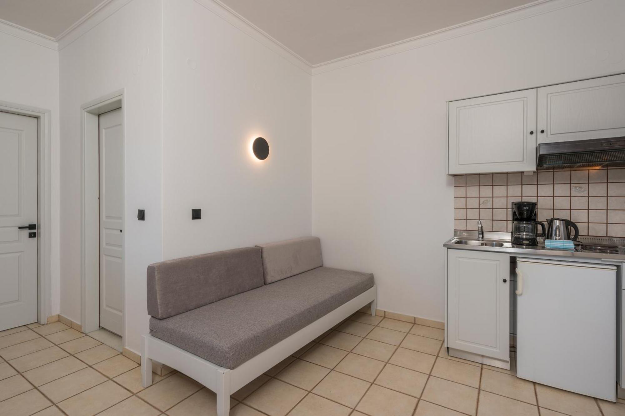 Hotel Caretta Beach Gerani  Dış mekan fotoğraf
