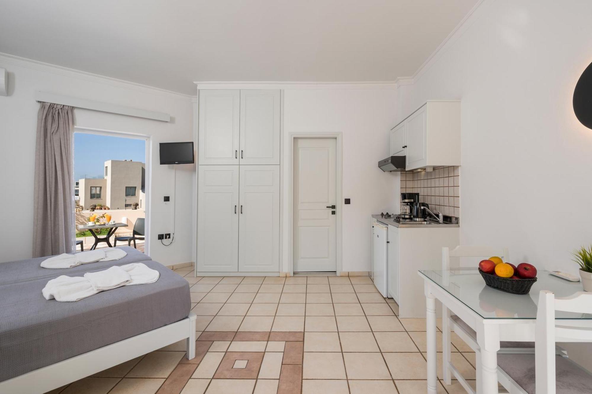 Hotel Caretta Beach Gerani  Dış mekan fotoğraf